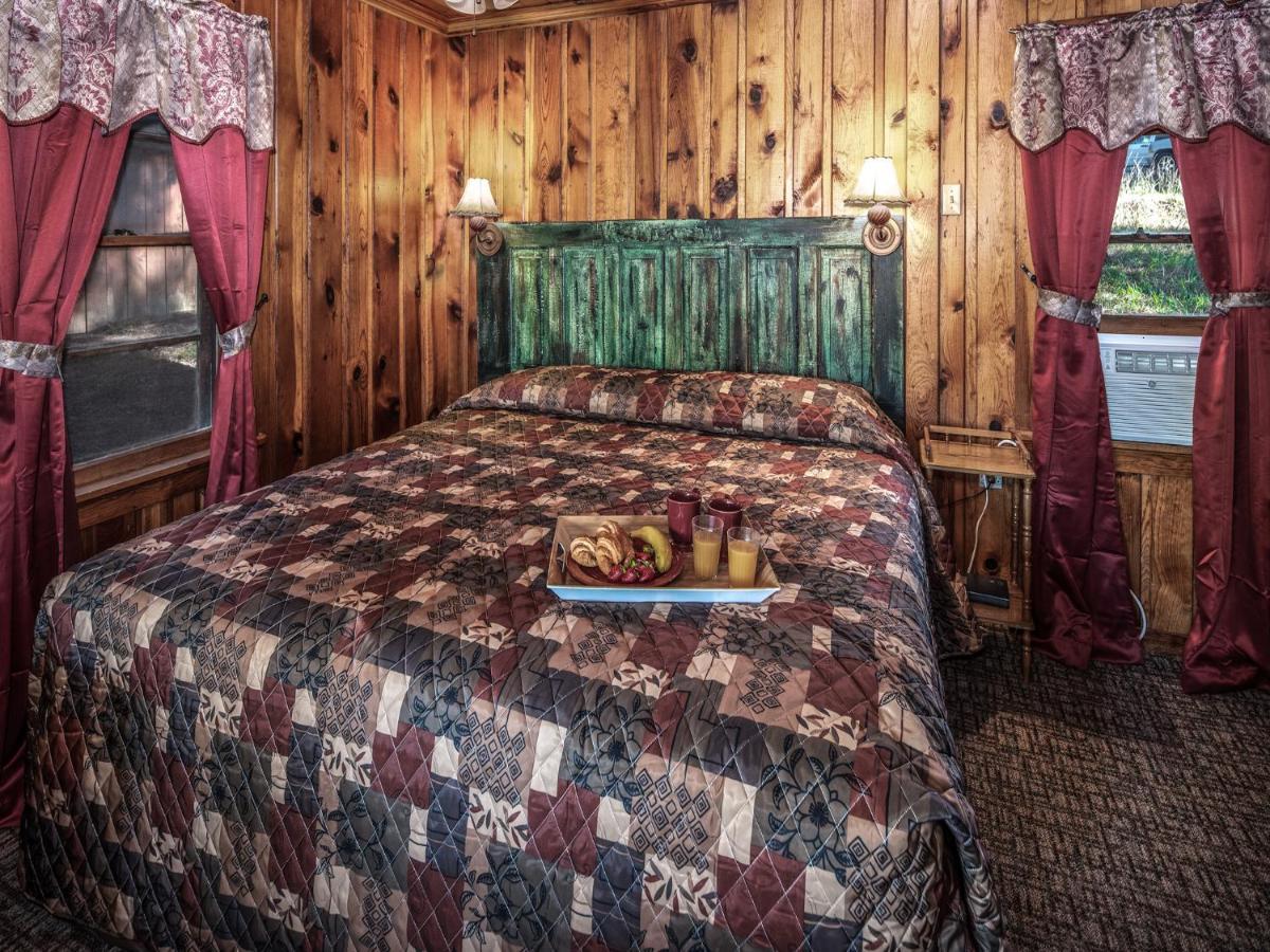 Apache Village 6, King Studio With Sleeper Sofa, Sleeps 3 Ruidoso Extérieur photo